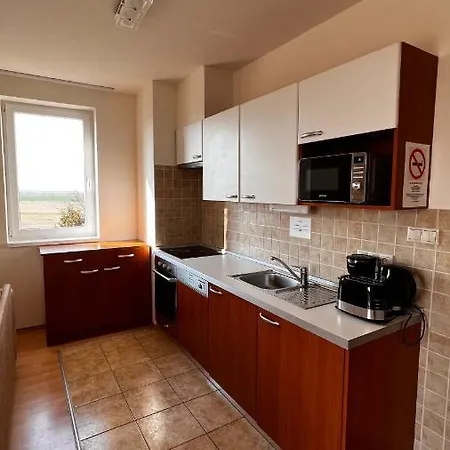 Chance Apartman-birdland Villapark Buekfuerdo * Bük