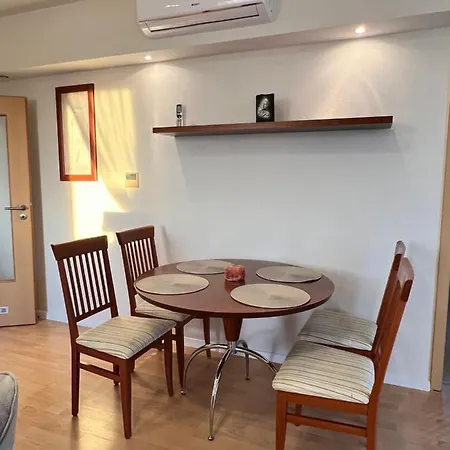 아파트 Chance Apartman-birdland Villapark Buekfuerdo Bük